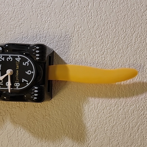 yellow tail Kit-Cat Klock Limited Release clock RARE & RETIRED - Picture 5 of 8
